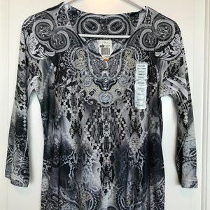 NWT Women's S Edgy chic B&W bling Top